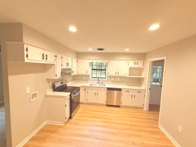 House for sale in Garland, Covington