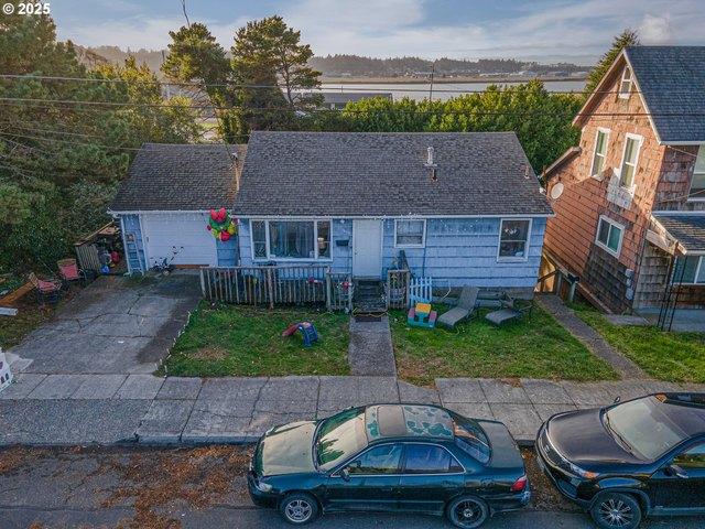 House for sale in Oregonia