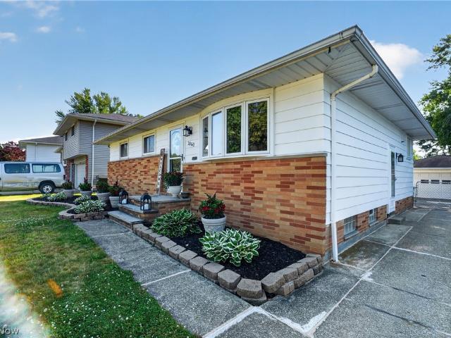 House for sale in Wickliffe, Ohio