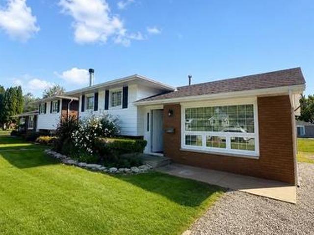 House for sale in Kingsville, Ontario