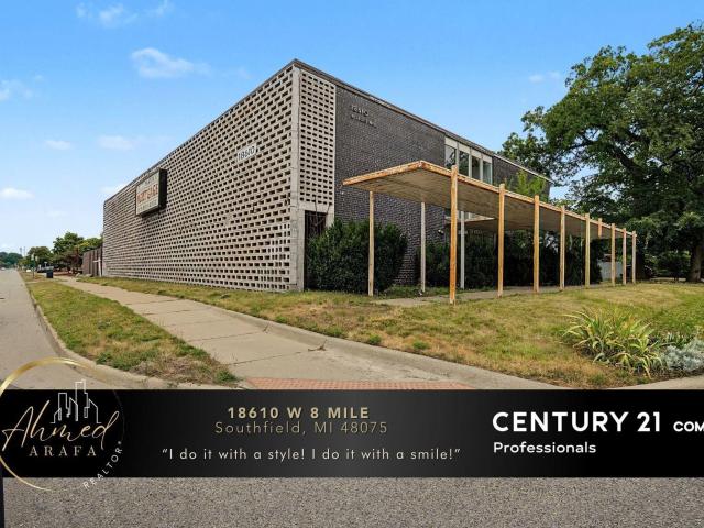 Commercial for sale in Southfield, Michigan