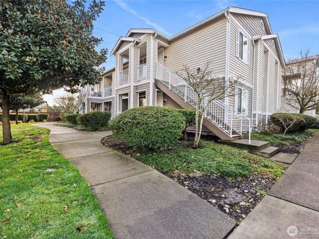 Condo for sale in Puyallup, Washington