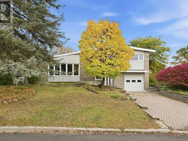 House for sale in Beacon Hill South, Ottawa