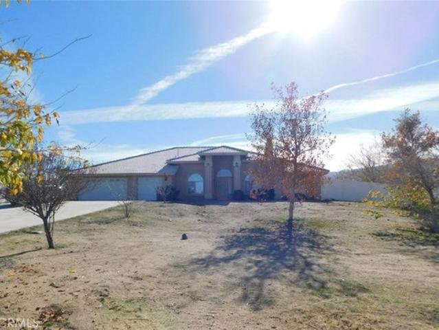 House for sale in Pinon Hills, California
