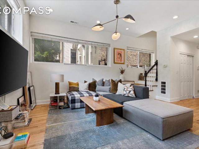 Property for rent in Chicago Park, Illinois