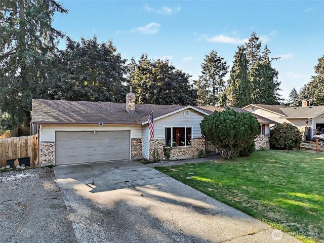 House for sale in Spanaway, Pierce County