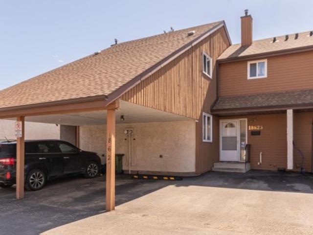 Townhouse for sale in Wedgewood, Alberta