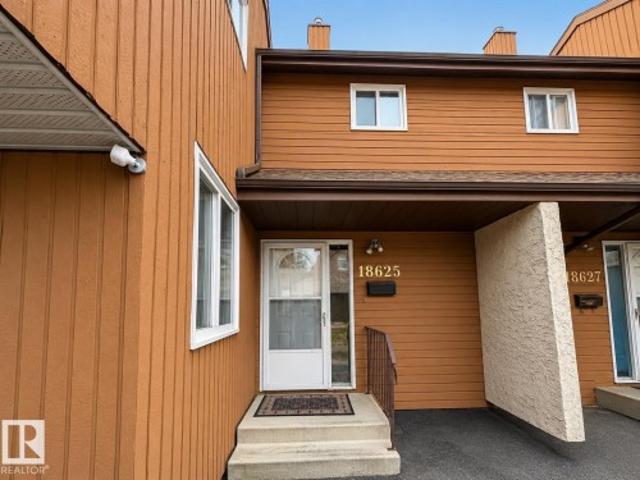 Townhouse for sale in Wedgewood, Alberta