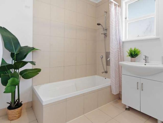 House for sale in Paremoremo