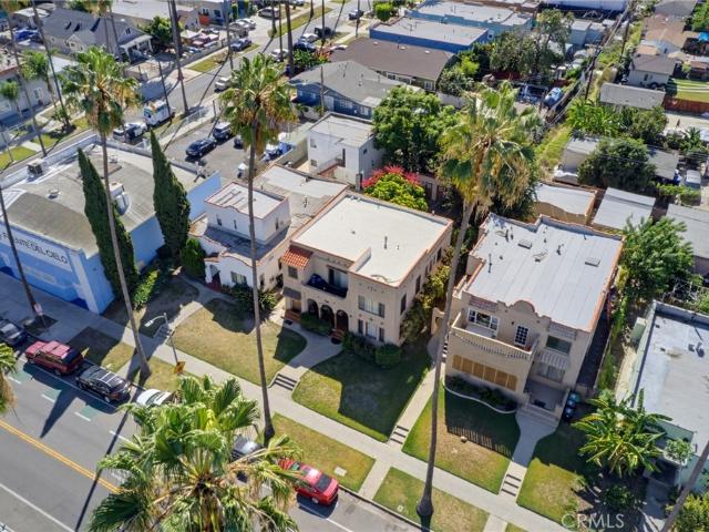 House for sale in Vermont Square, Los Angeles