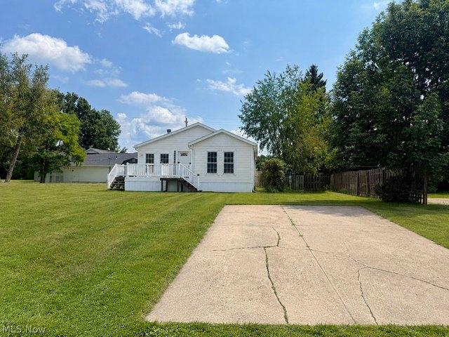 House for sale in Beloit, Mahoning County