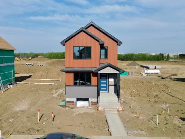 House for sale in Wedgewood, Alberta