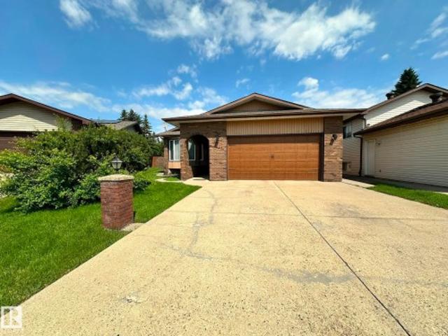 House for sale in Wedgewood, Alberta
