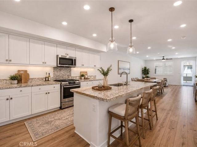 Condo for sale in Anaheim, California