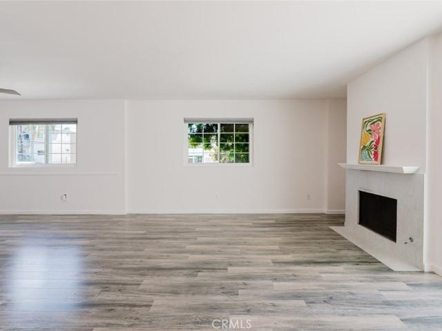 Property for sale in Tarzana Neighborhood Council District, Canoga Park
