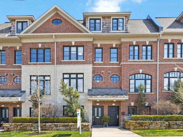 Townhouse for sale in Woburn, Ontario