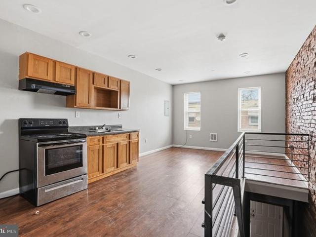 House for sale in River Wards, Philadelphia