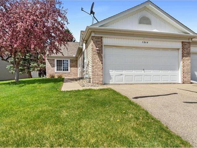 Townhouse for sale in Shakopee, Minnesota