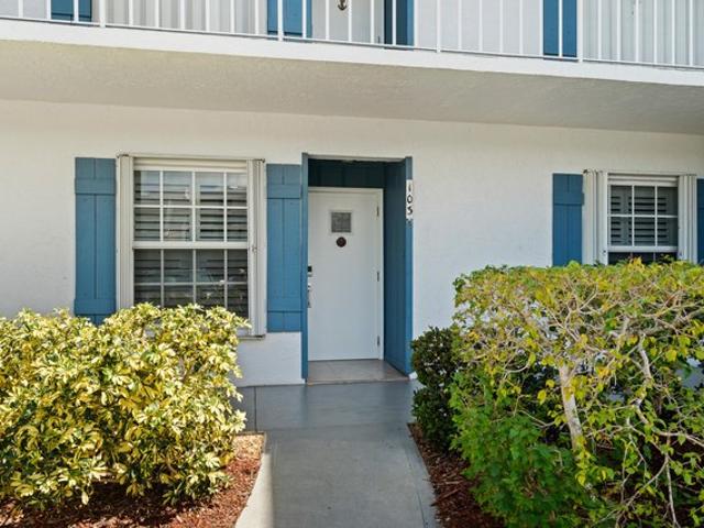 Condo for sale in Stuart, Florida