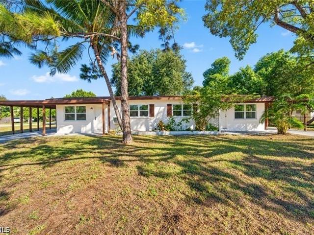 House for sale in Fort Myers, Lee County