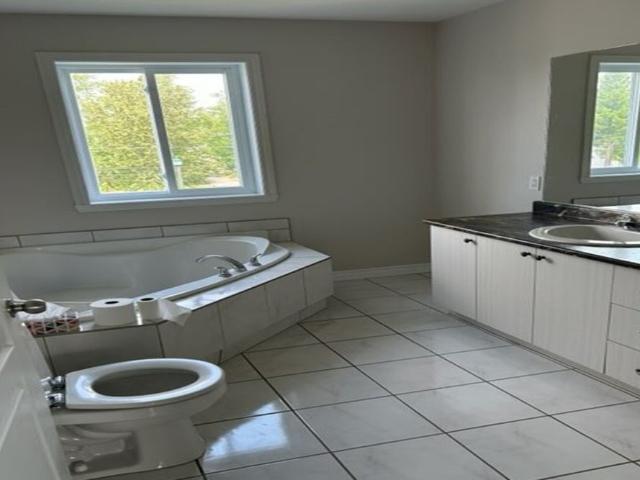 Apartment for rent in Mirabel