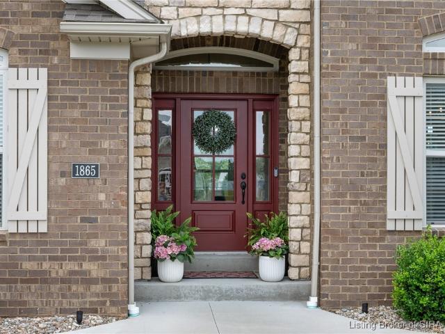 House for sale in Henryville