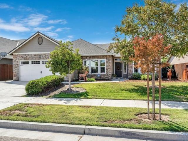 House for sale in Hanford, California