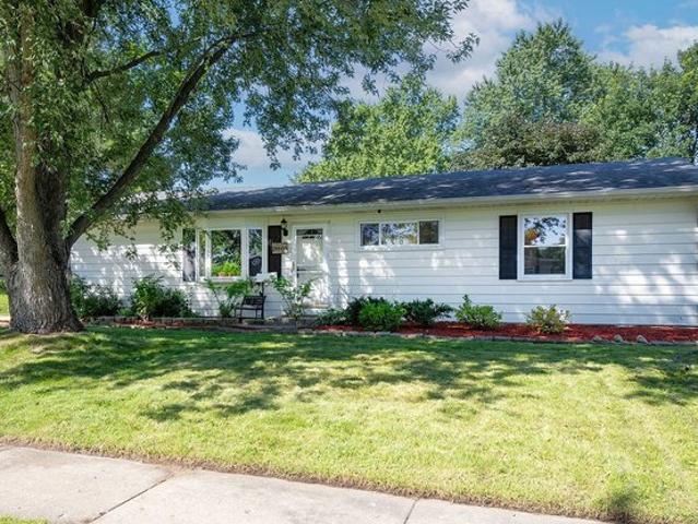 House for sale in Gurnee, Illinois
