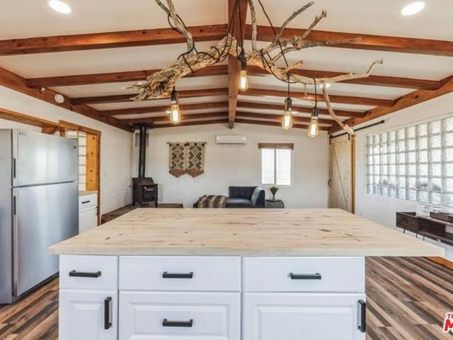 House for sale in Landers, California