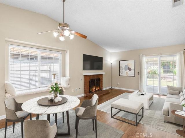 House for sale in Colton