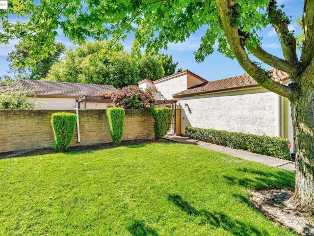 Condo for sale in Stockton Condo for sale in Stockton