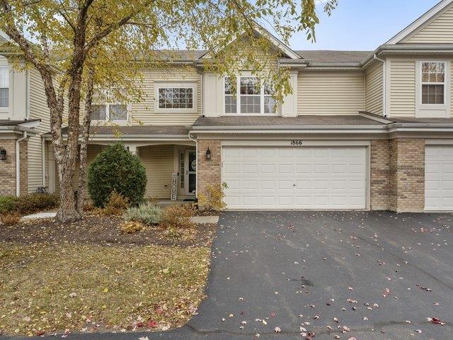 Townhouse for sale in Montgomery, Illinois