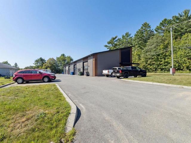 Apartment for rent in Les Collines-de-l'outaouais, Quebec