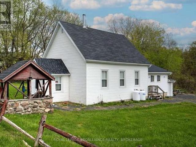 House for sale in Central Frontenac, Ontario