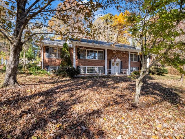 House for sale in Hendersonville, North Carolina