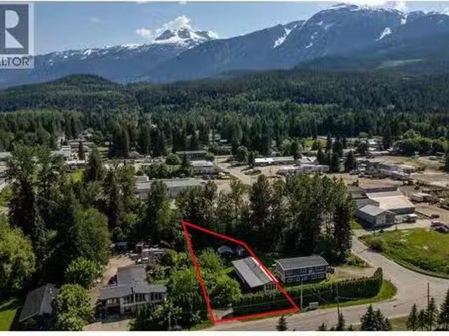 House for sale in Revelstoke, British Columbia