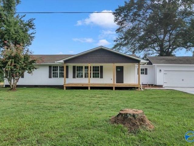 House for sale in Arab, Alabama