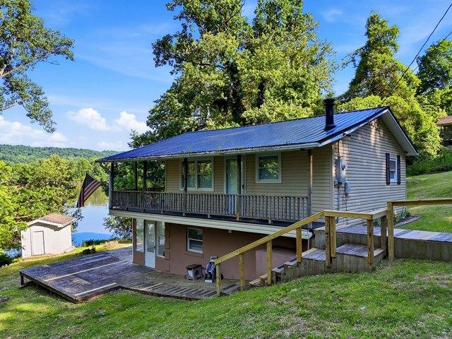 House for sale in Crown City, Ohio