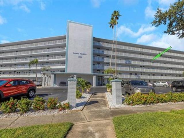 Condo for sale in South Pasadena, Florida