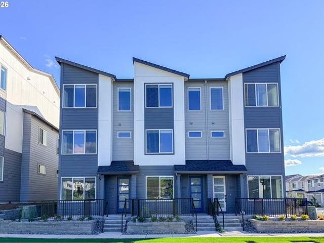 Townhouse for sale in Oregonia