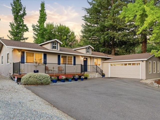 House for sale in Penn Valley, California