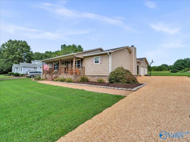 House for sale in Elkmont, Alabama