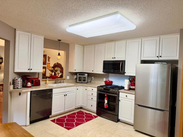 Townhouse for sale in Lakeville, Minnesota