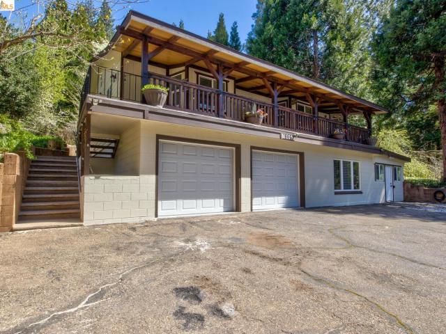 House for sale in Arnold, California
