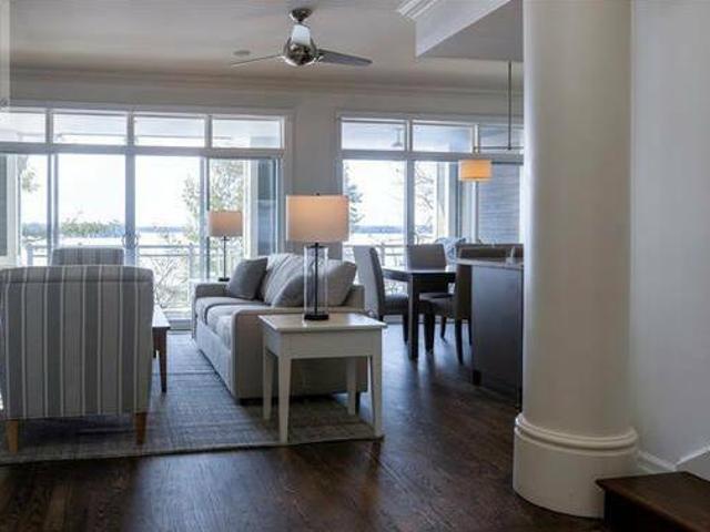 House for sale in Ontario