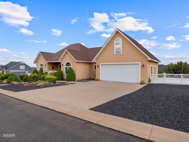 House for sale in Navajo, Arizona