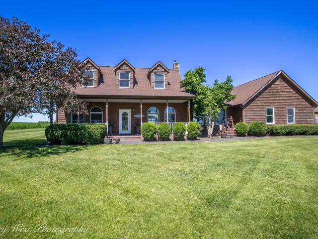 House for sale in Steward, Illinois
