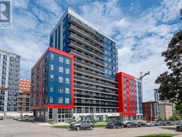 Condo for sale in Waterloo, Ontario