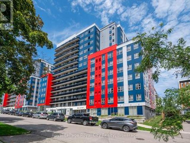 Condo for sale in Waterloo, Ontario