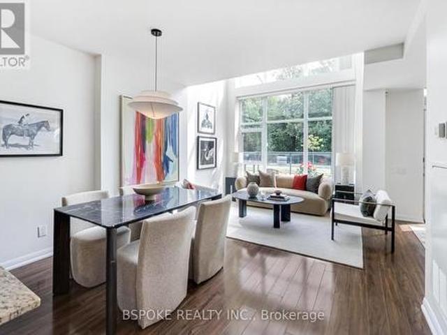 Townhouse for sale in Woburn, Ontario